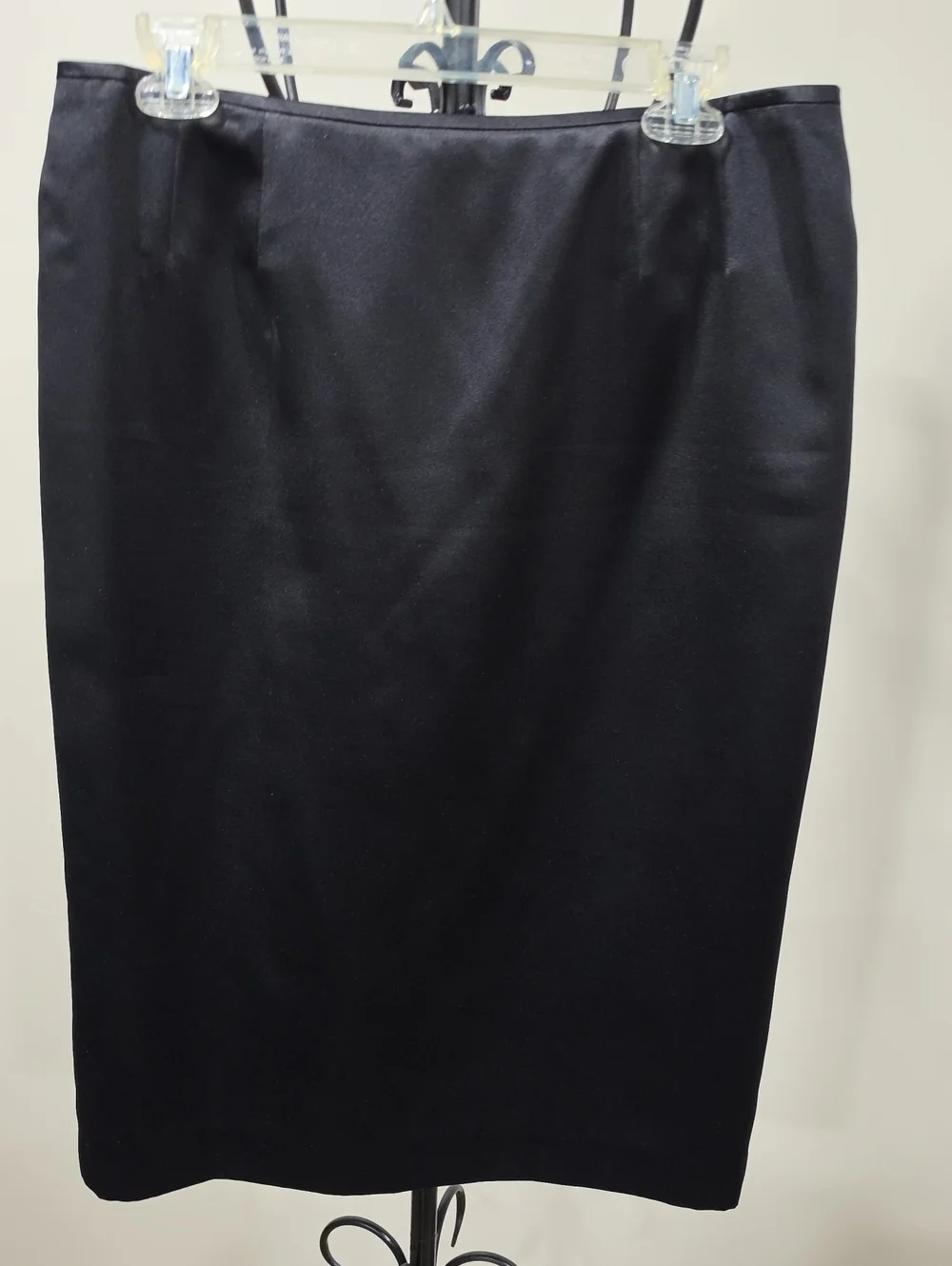 Le Suit Black Women's Pencil Skirt